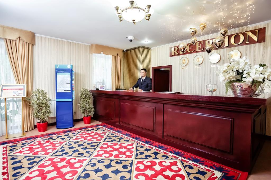 City Hotel Tien Shan Koktobe Bagian luar foto