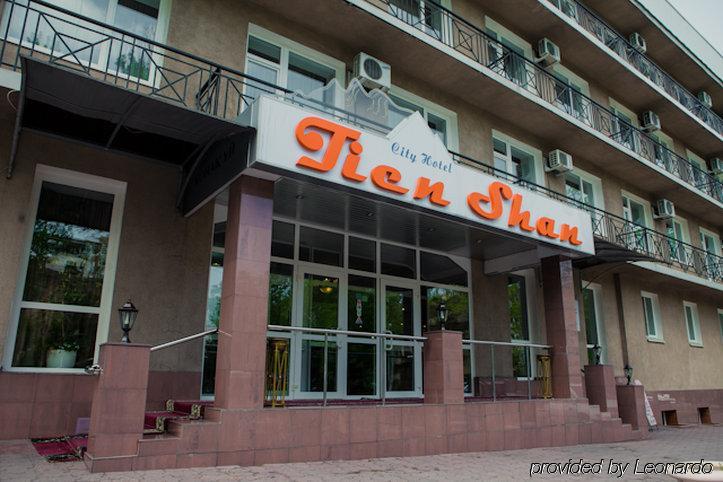 City Hotel Tien Shan Koktobe Bagian luar foto