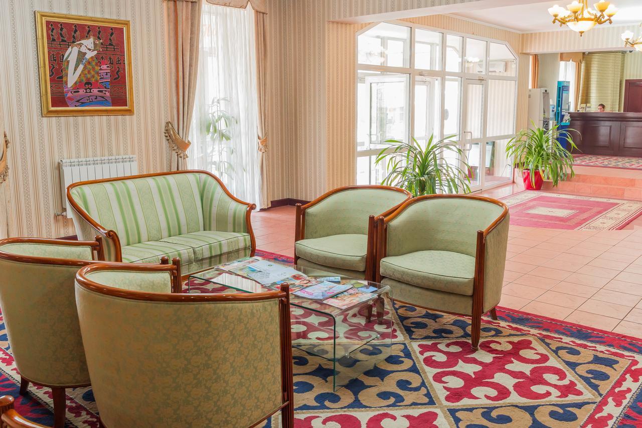 City Hotel Tien Shan Koktobe Bagian luar foto