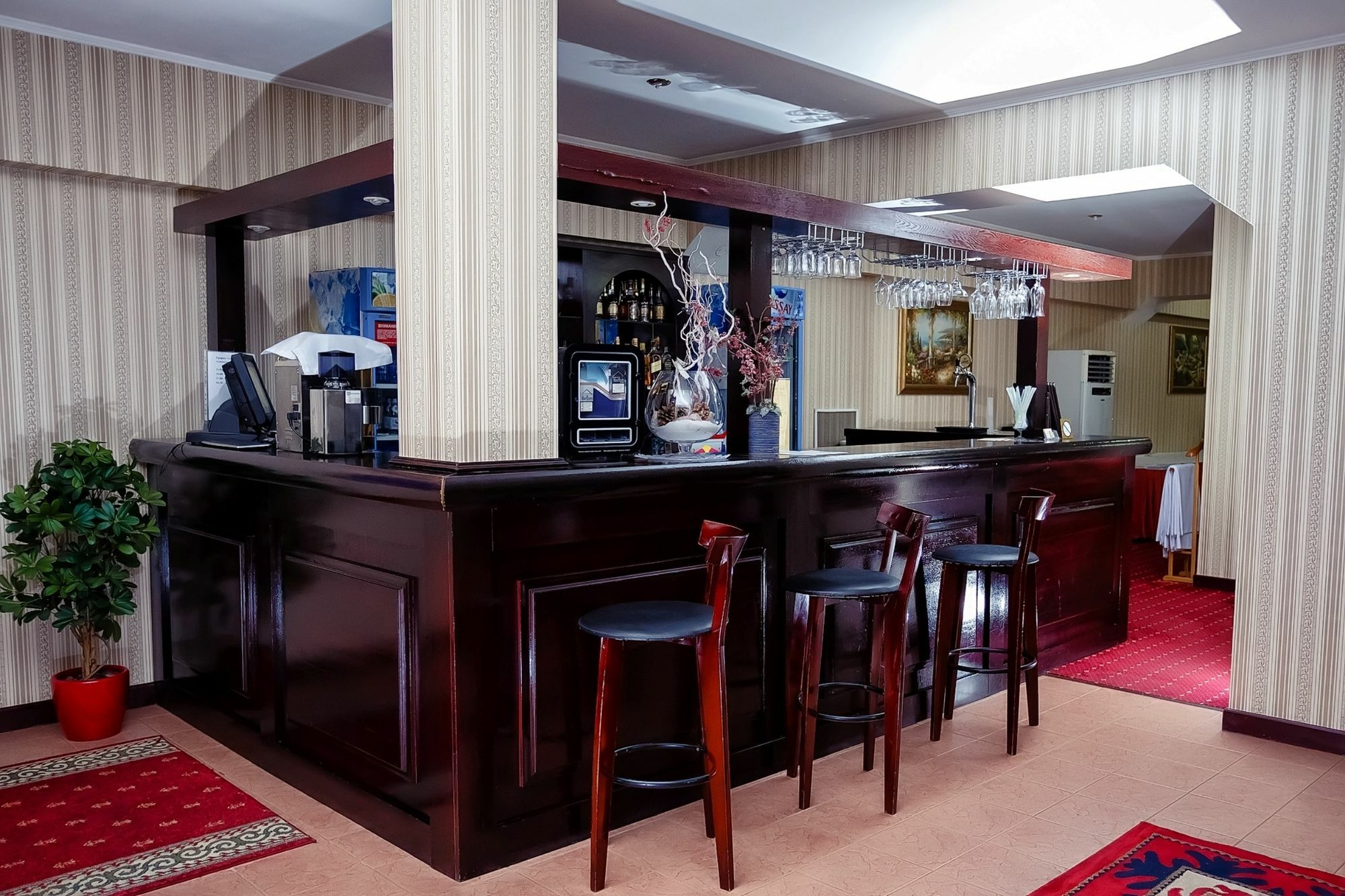 City Hotel Tien Shan Koktobe Bagian luar foto